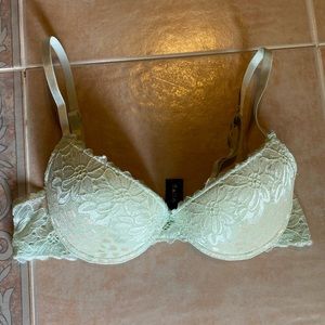 Victoria Secret Mint Push-up Bra 34A